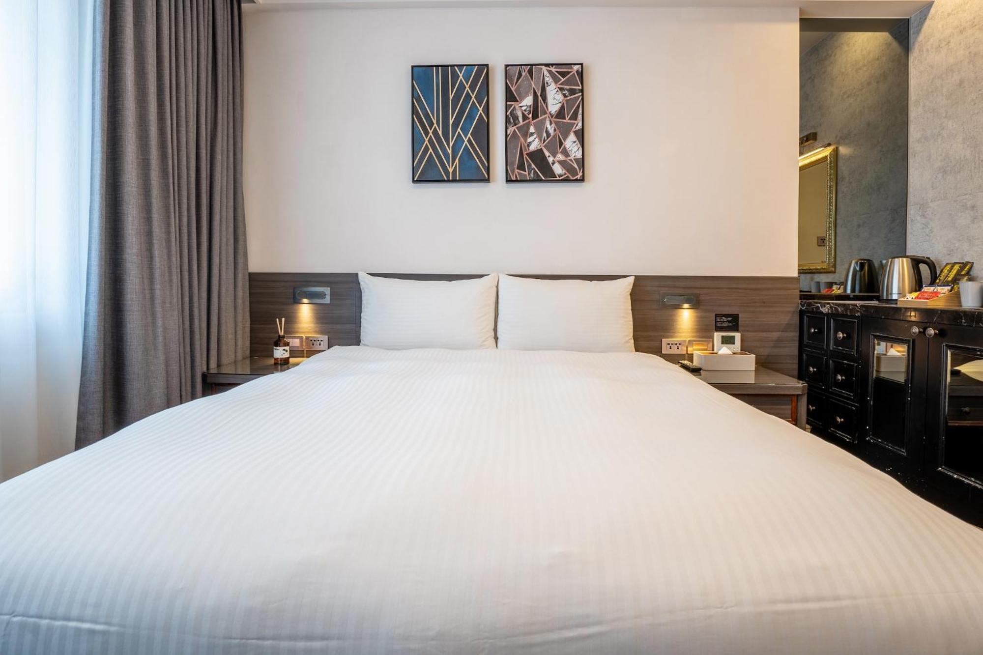 Dream Mansion Hotel Taichung Esterno foto