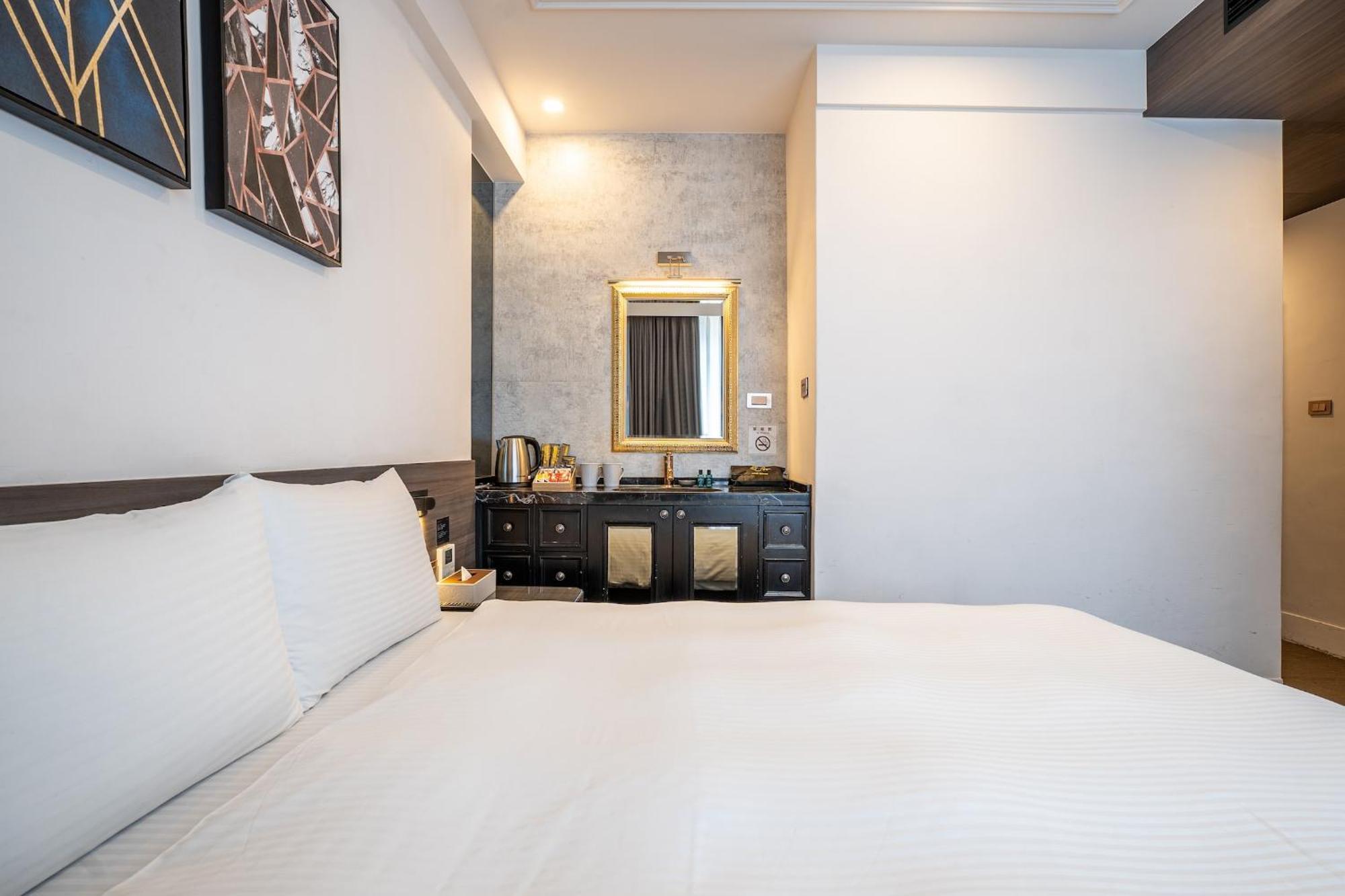 Dream Mansion Hotel Taichung Esterno foto