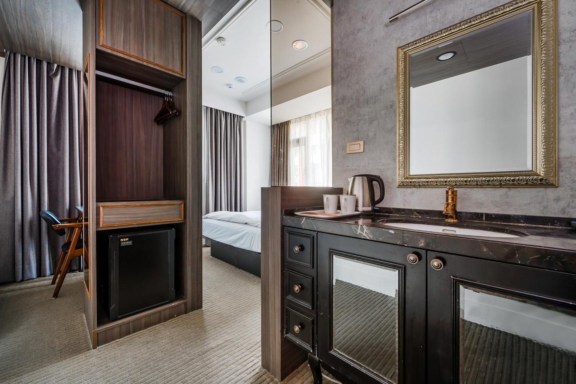 Dream Mansion Hotel Taichung Esterno foto