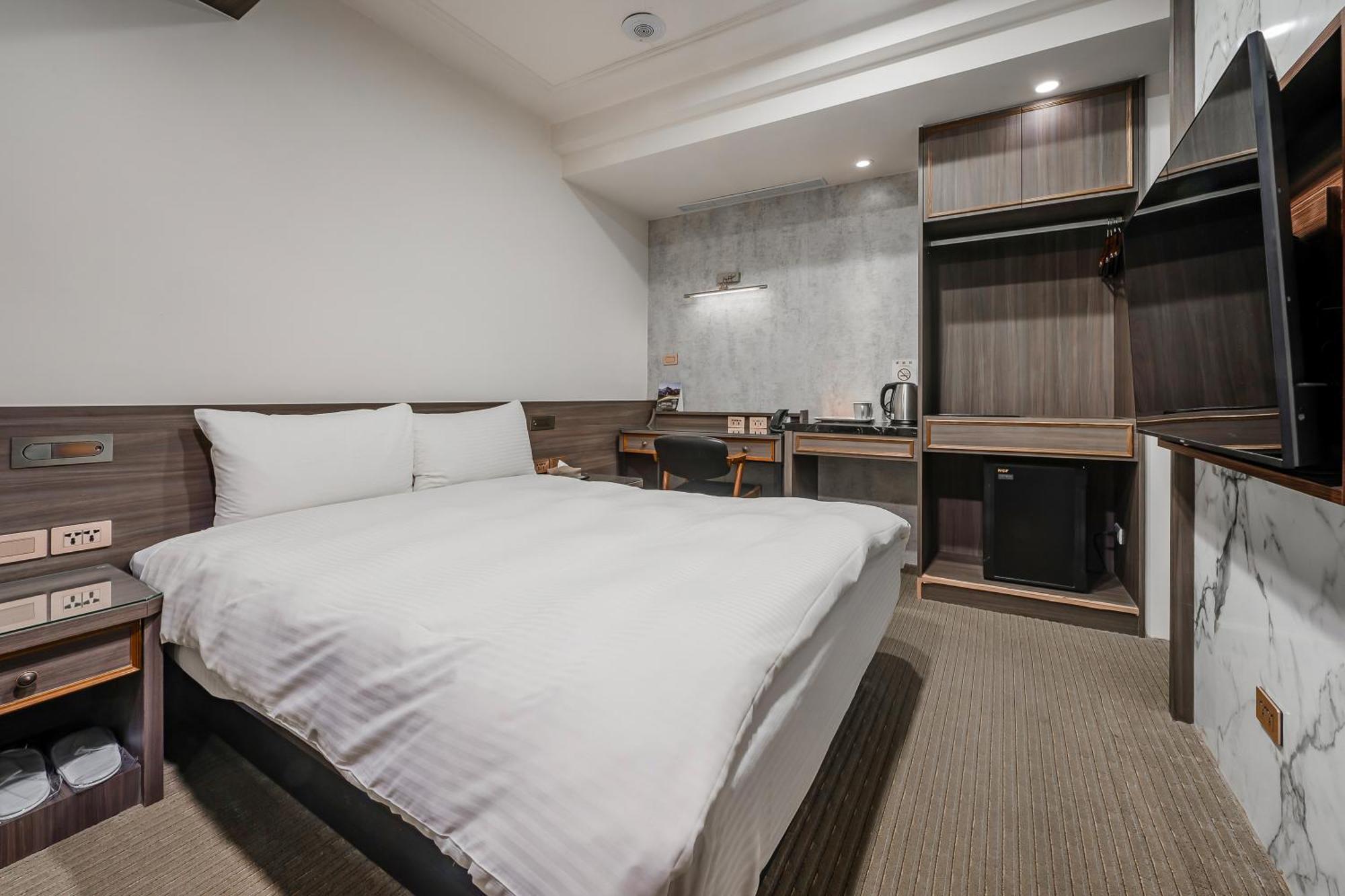 Dream Mansion Hotel Taichung Esterno foto